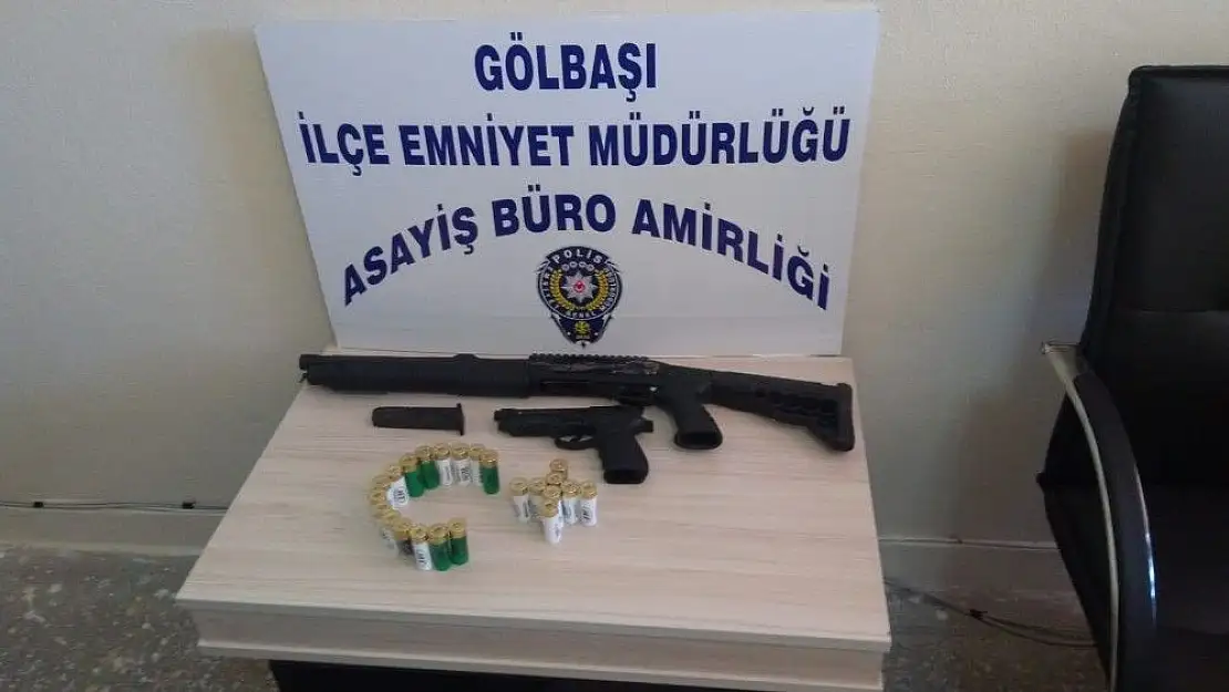 'Şüpheli araç içerisinden pompalı av tüfeği çıktı'