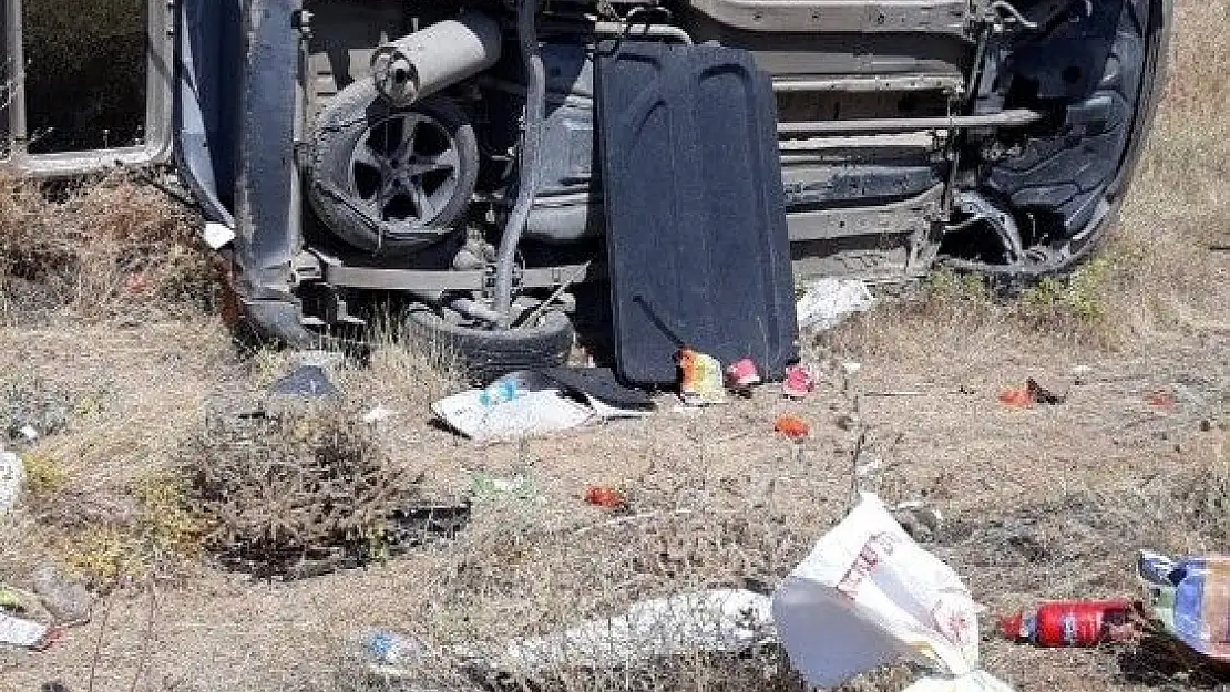 'Otomobil takla atta: 4 yaralı'