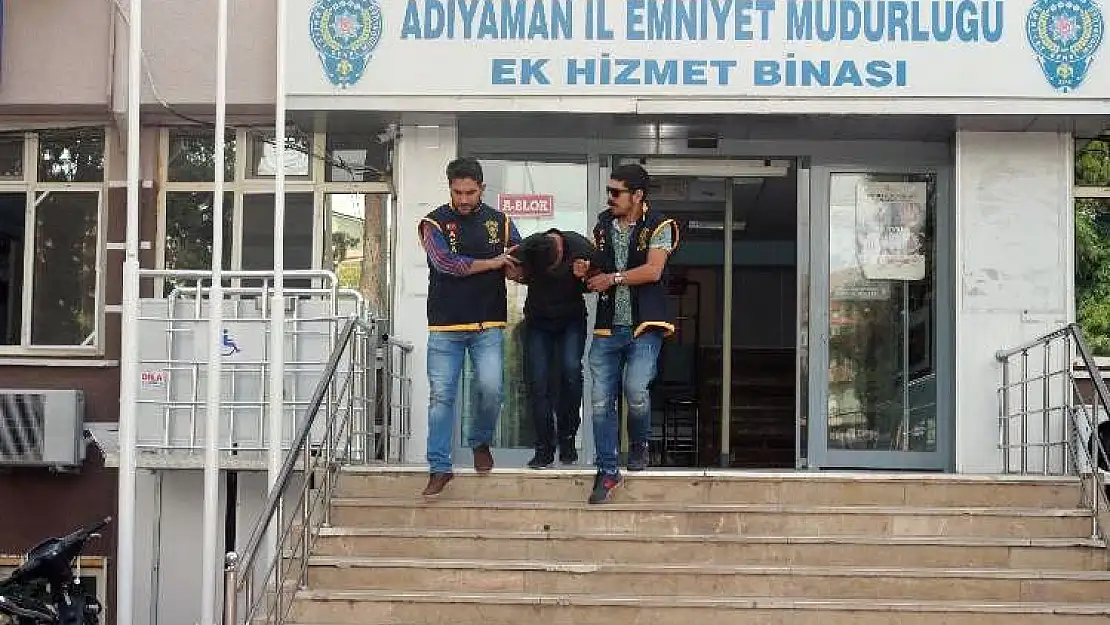 'Kadınları döverek cep telefonlarını gasp etti'