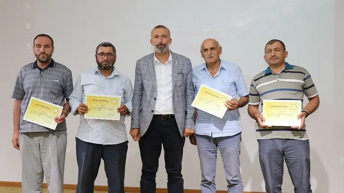 'Elazığ´da arıcılara sertifikaları verildi'