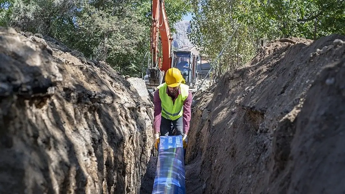 'Darende´ye 8 bin 750 metrelik kanalizasyon altyapısı'