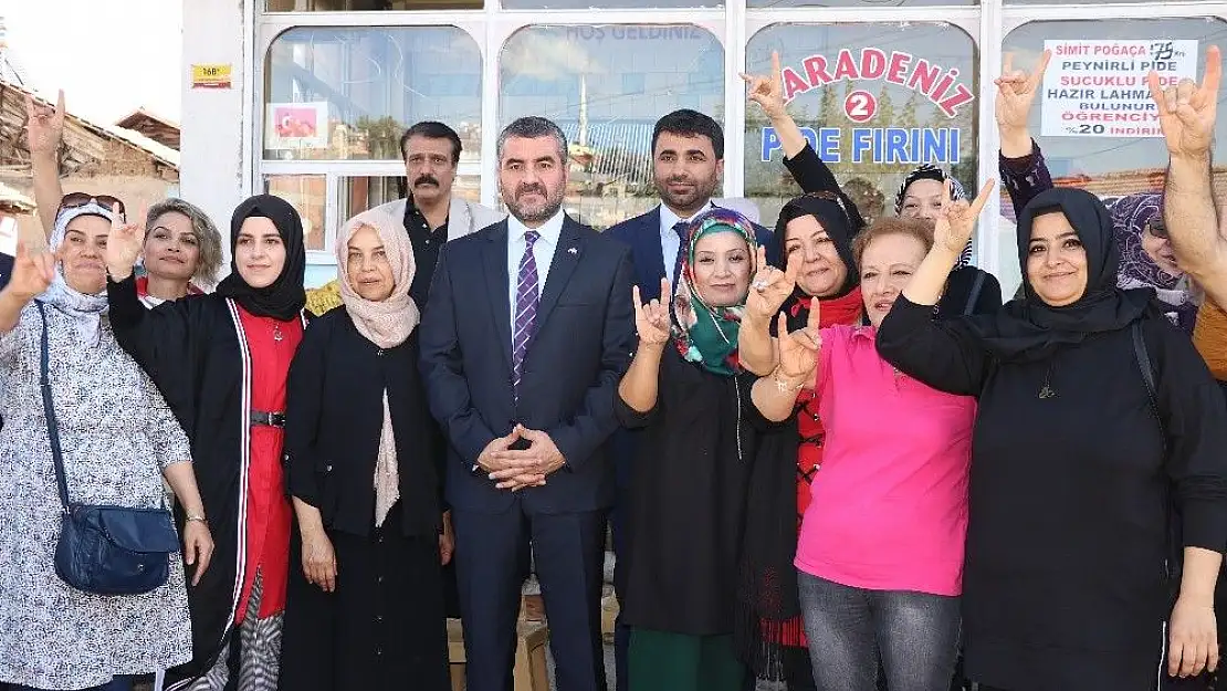 'MHP İl Kadın Kollarından aşure etkinliği'