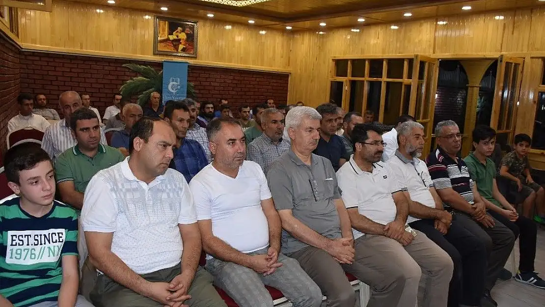 'Kahta´da `İslam Kardeşliği ve Birliği´ programı düzenlendi'