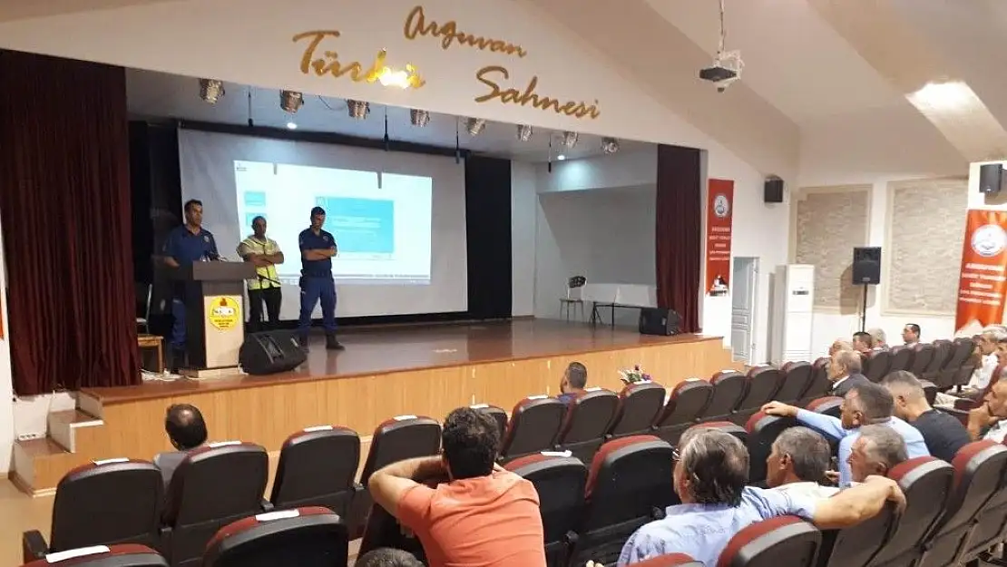 'Okul Servisi şoförlerine eğitim'