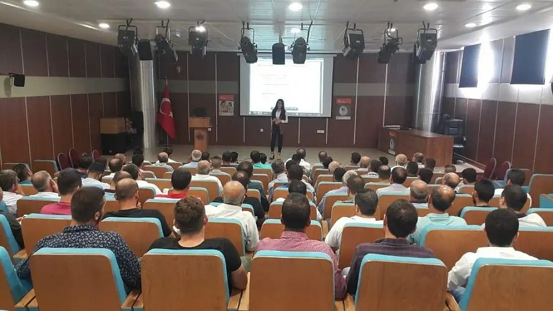 'Aile İçi Eğitim Programı kapsamında hükümlülere eğitim'