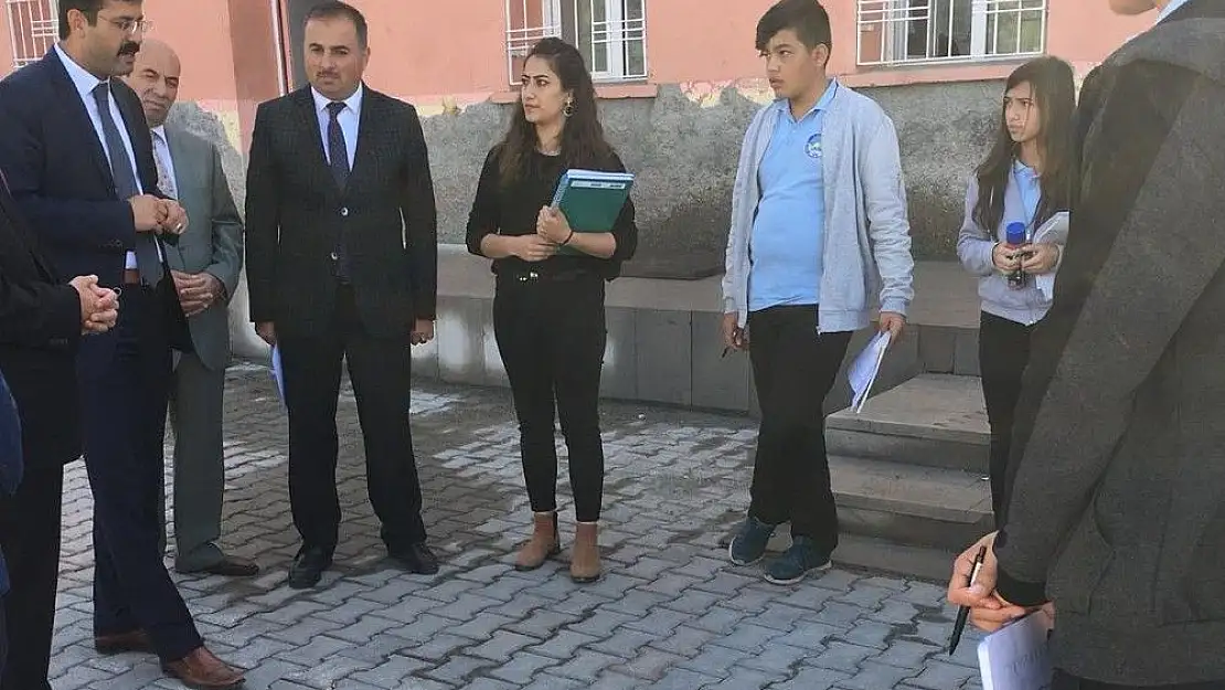 'Kaymakam Pektaş öğrenciler ile bir araya geldi'