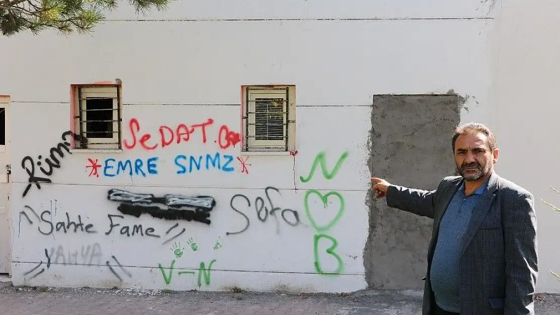 'Mahalle muhtarını çıldırttılar'