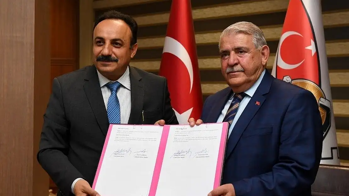 'Mahçiçek: ''Nitelikli insanların yetişmesinde birinci faktör eğitimdir'''