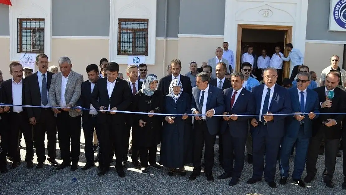 'Erdemoğlu Ailesi Adıyaman´a bölgenin en büyük taziye evini yaptı'