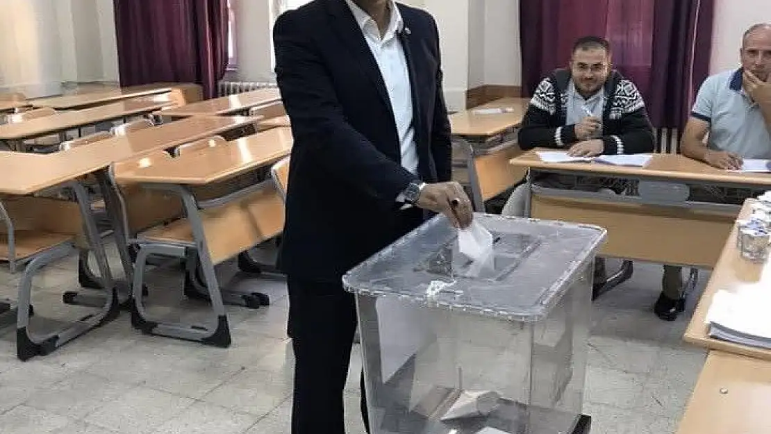 'Eğitim Bir-Sen Besni İlçe Başkanlığı seçimi gerçekleşti'