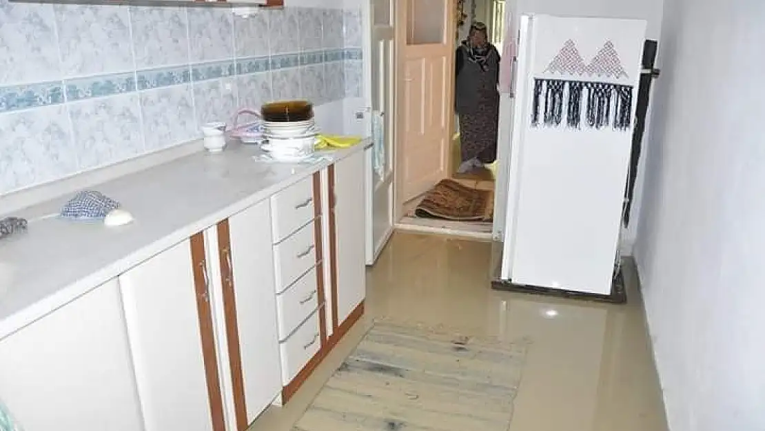 'Başkan Çiftçi sel bölgesinde'
