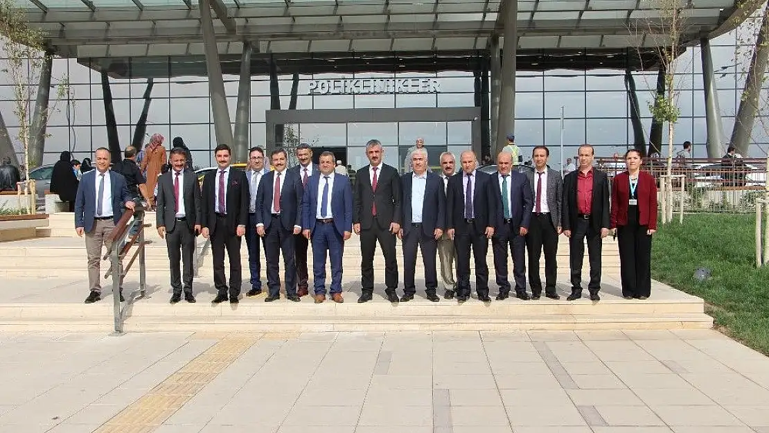 'Komşu illerin sağlık müdürleri Şehir Hastanesini inceledi'