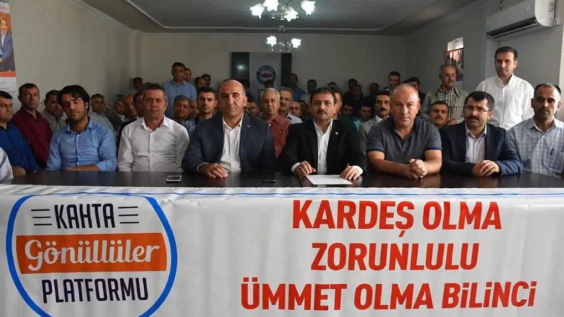 'Müdür Tünçmen´e STK´lardan destek'