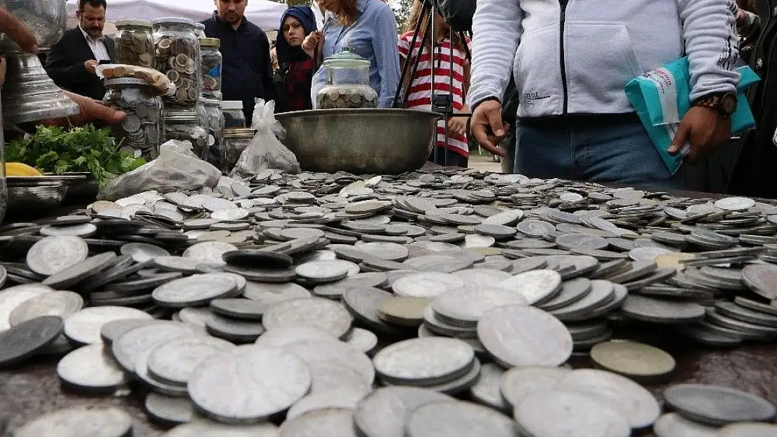 'Bozuk paranın turşusunu kurdu'