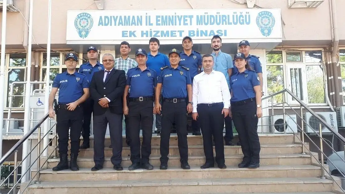 'Müdür Alper polis memurları ile bir araya geldi'