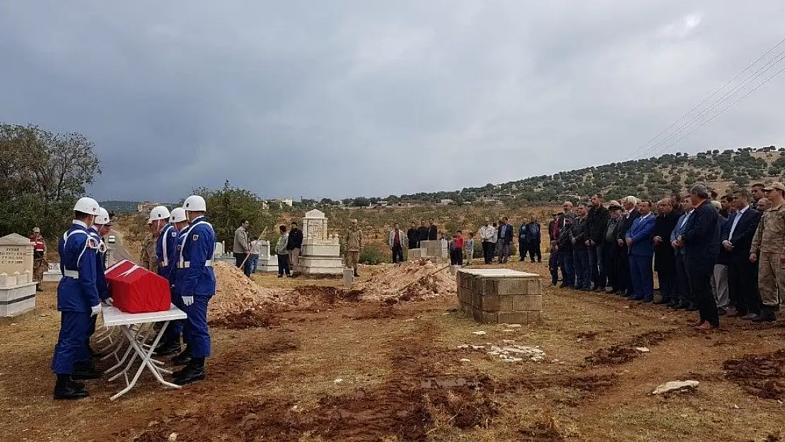 'Besni´de Kıbrıs Gazisi son yolculuğuna uğurlandı'