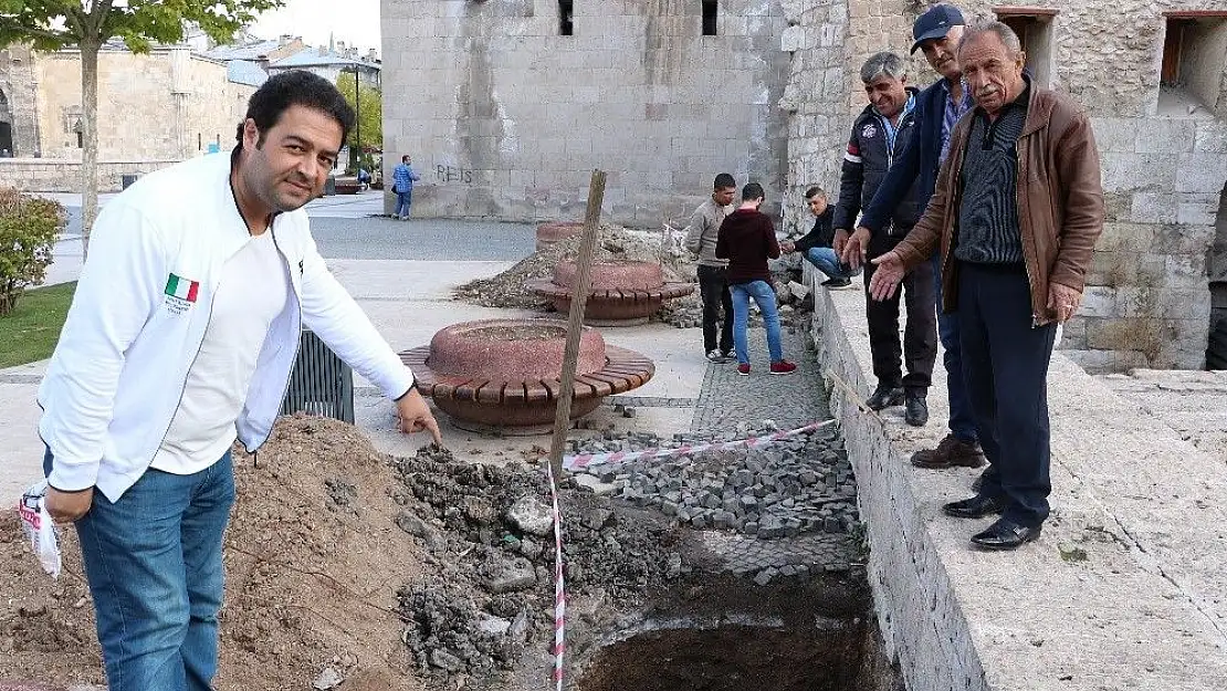 'Haberi alan oraya koştu'