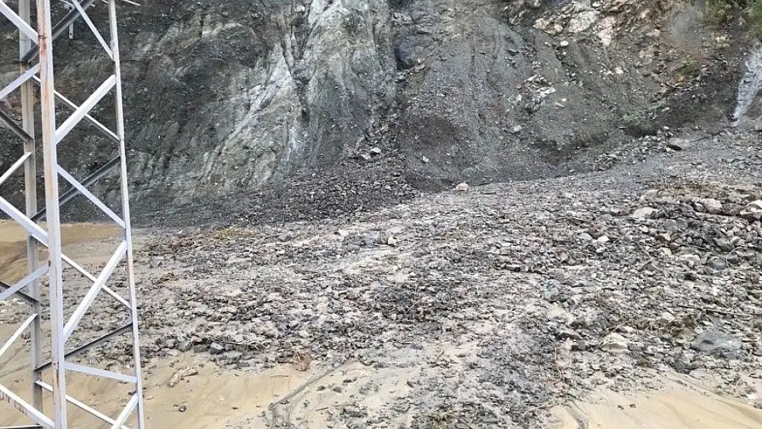 'Adıyaman´da şiddetli yağış heyelana neden oldu'