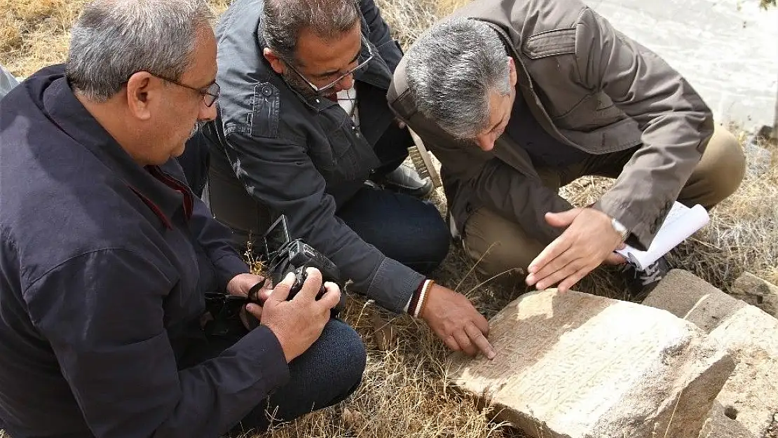 'Mezar Taşları, Harput´un bin yıllık İslam Yurdu olduğunu ispatlıyor'