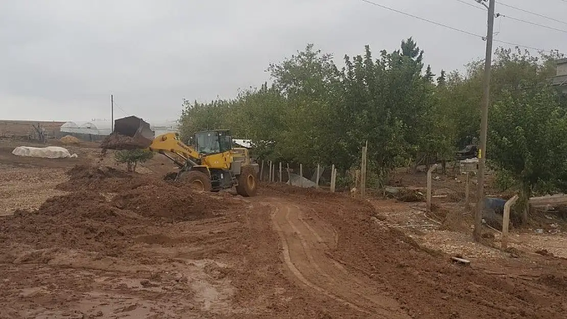 'Selin vurduğu Samsat´ta hasar tespiti yapılıyor'