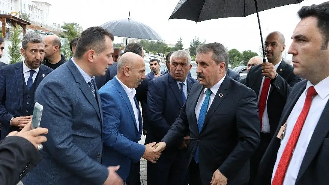 'Muhsin Yazıcıoğlu davasında gerginlik'