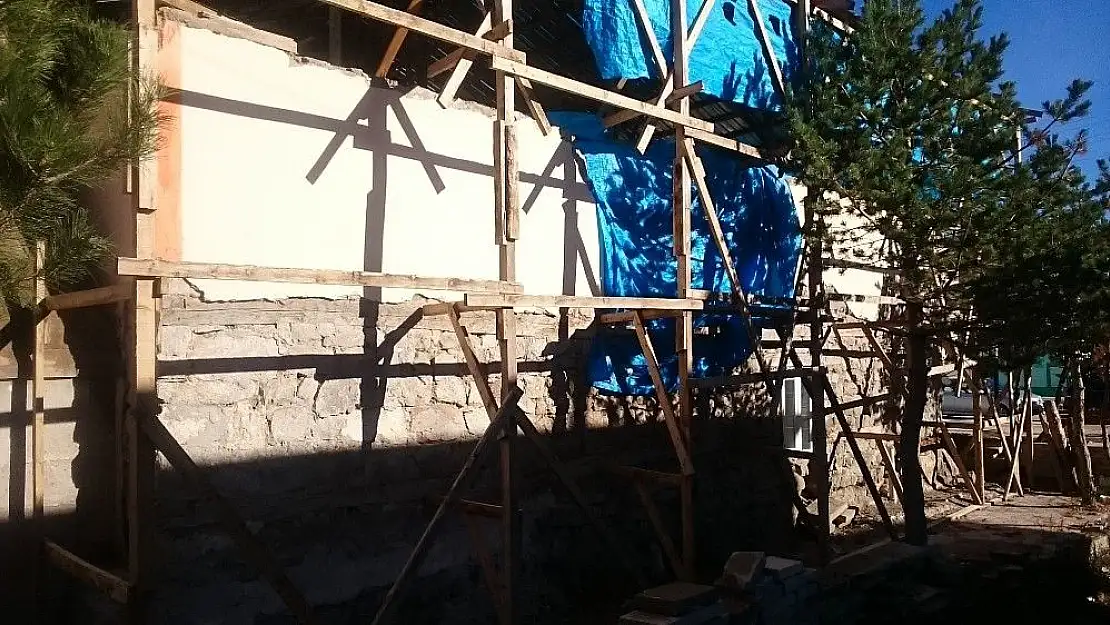 'Başkan Mermer, ''Tarihi cami yıkılma tehlikesi yaşıyor'''