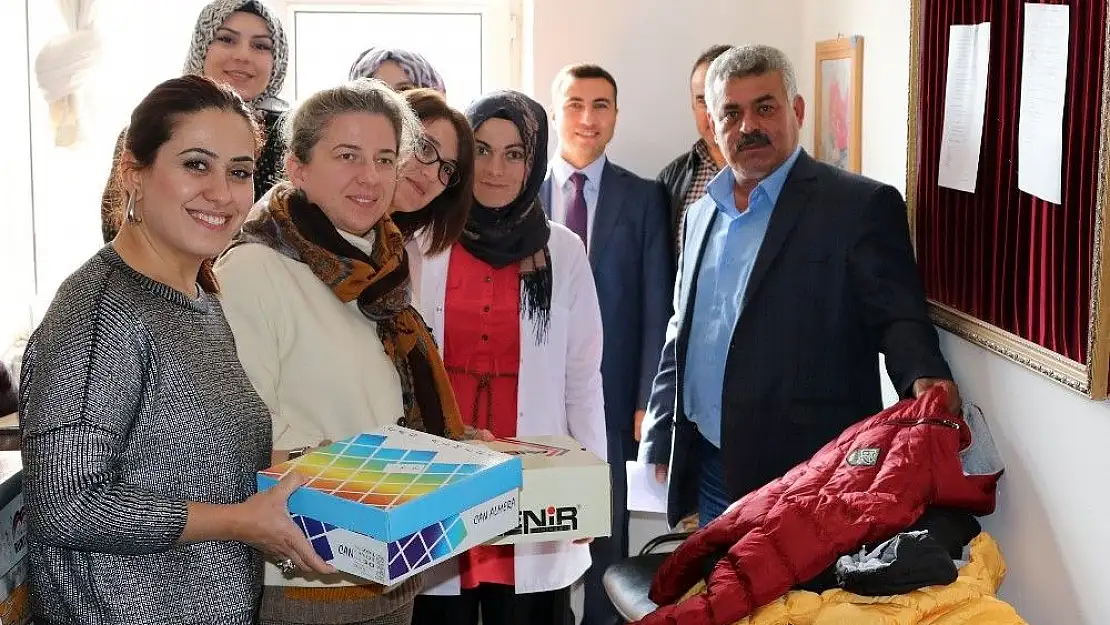 'ÇEDAŞ ´Enerjinle Bir Çocuğun Kalbine Dokun´ projesiyle öğrencileri sevindirdi'