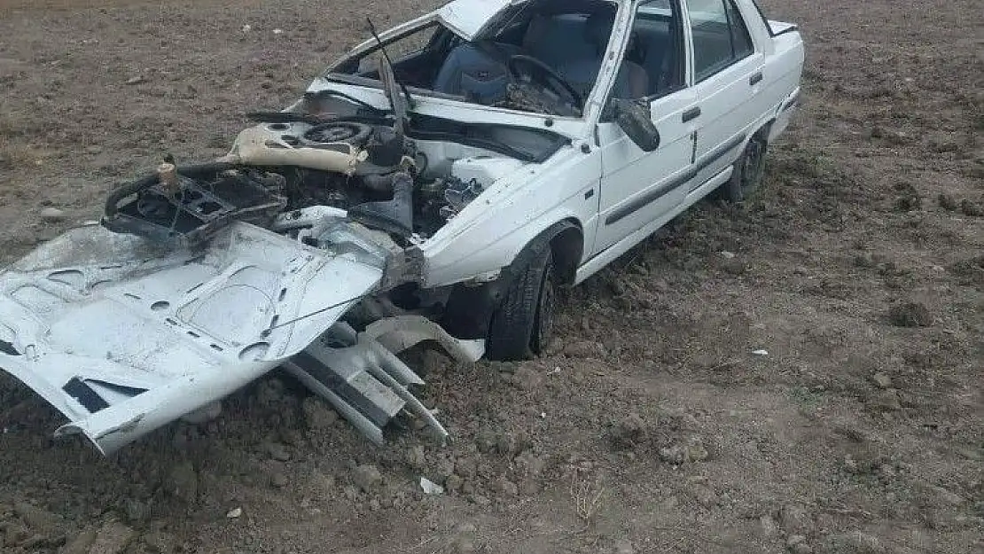 'Adıyaman´da otomobil şarampole yuvarlandı: 1 ölü'
