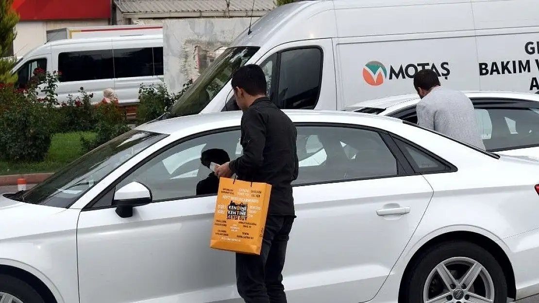 'Kent Konseyinden sürücülere oto kokusu'