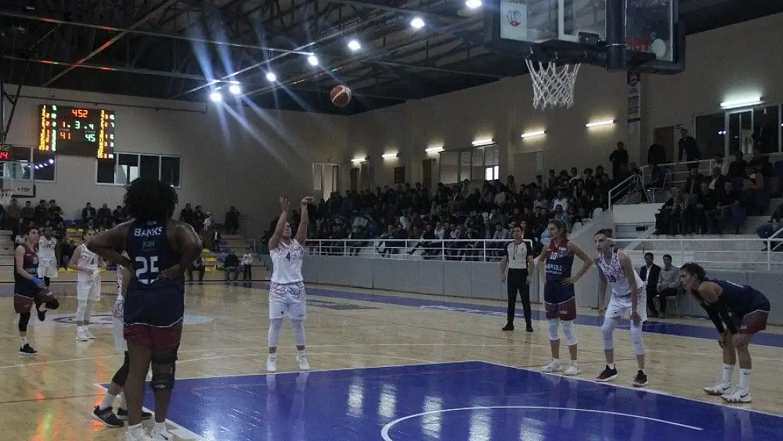 'Türkiye Kadınlar Basketbol 1. Ligi: Elazığ İl Özel İdare: 75 - İstanbulgücü: 65'