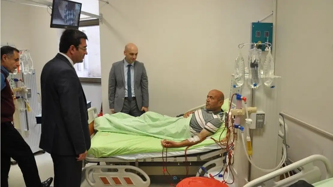 'Kaymakam Gencer hastanedeki çalışmaları inceledi'