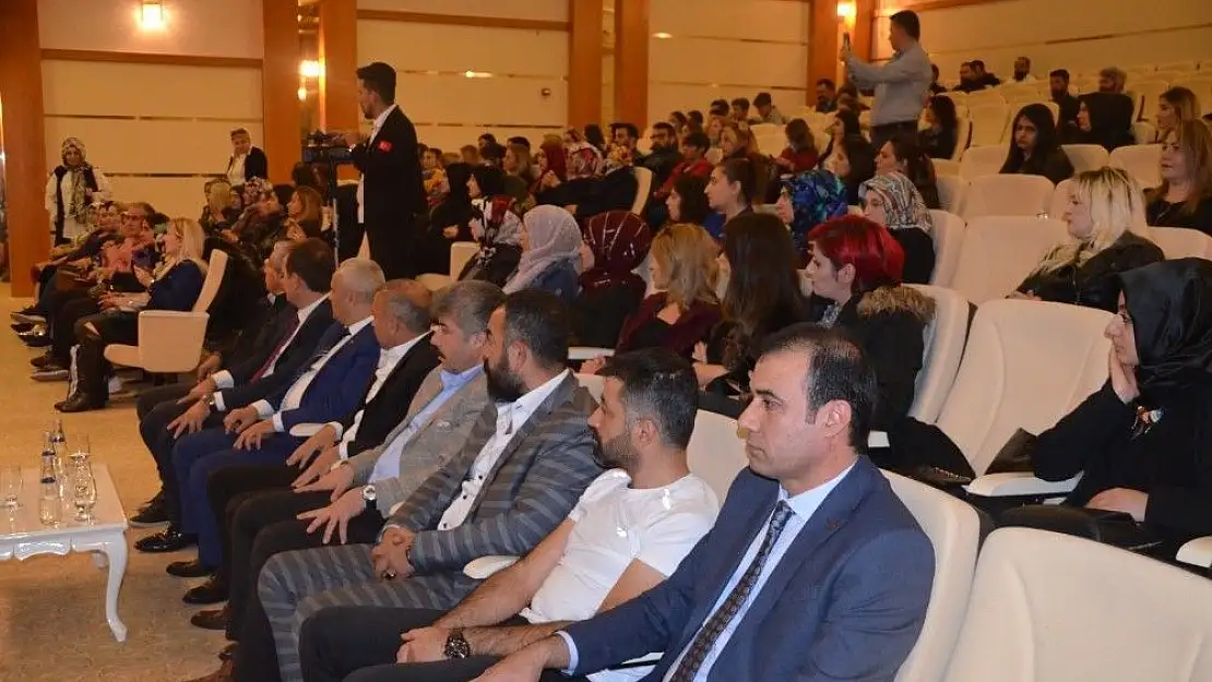 'Kuaförlere kesim ve renklendirme eğitimi verildi'