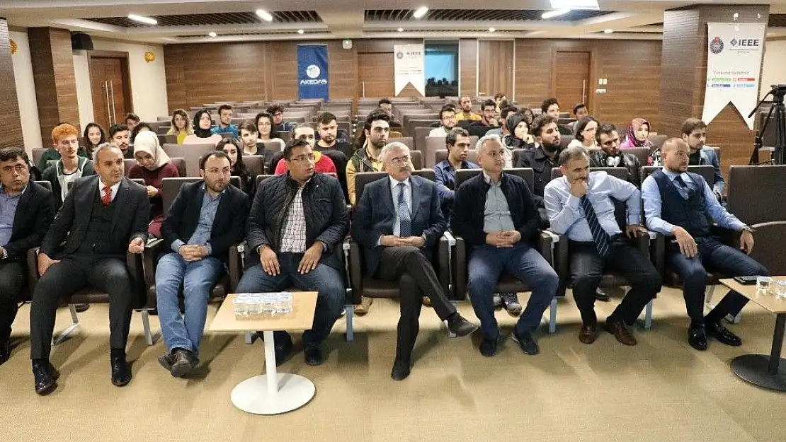 'AKEDAŞ mühendis adaylarını ağırladı'