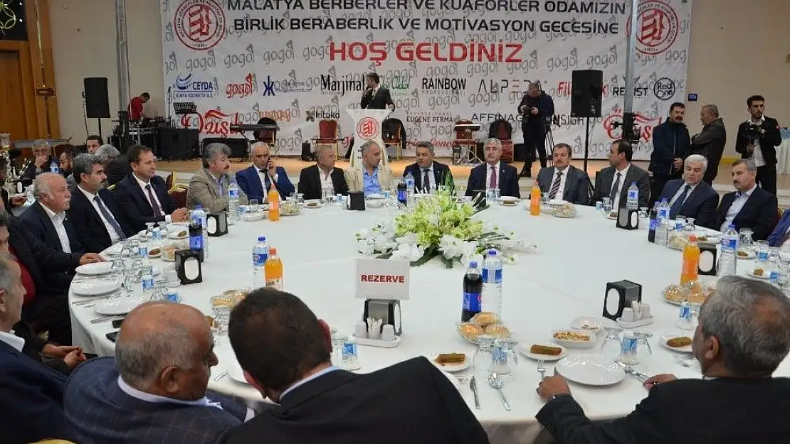 'Berber ve kuaförler motivasyon gecesinde buluştu'