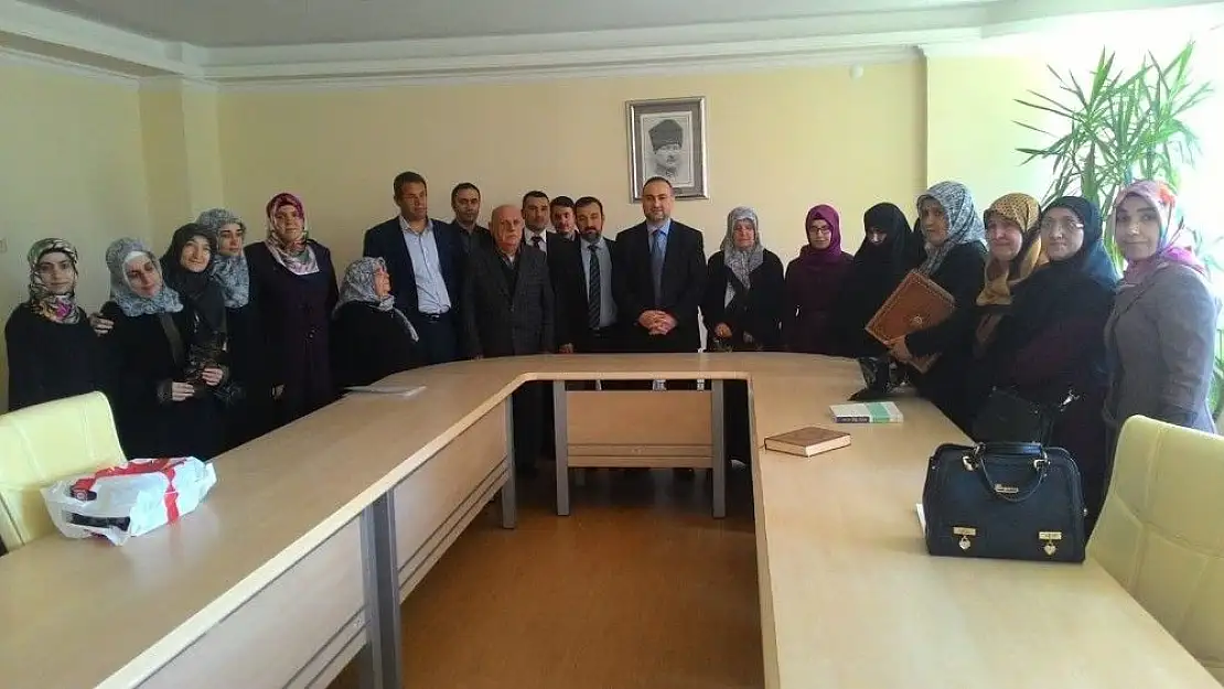 'Umre ödüllü bilgi yarışması yapıldı'