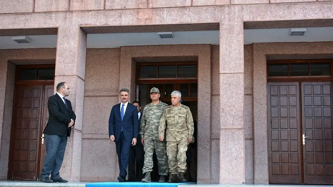 'Jandarma Genel Komutanı Çetin Malatya´da'