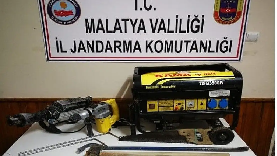 'Malatya´da kaçak kazı yapanlara suçüstü'