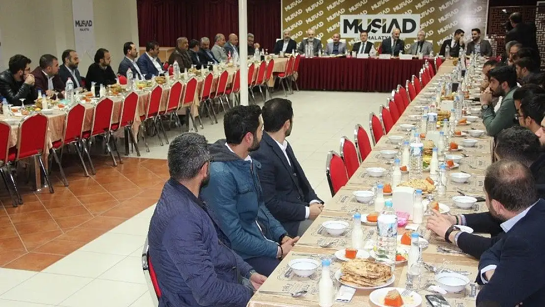 'MÜSİAD Dost meclisi´nin konuğu Rektör Kızılay  oldu'
