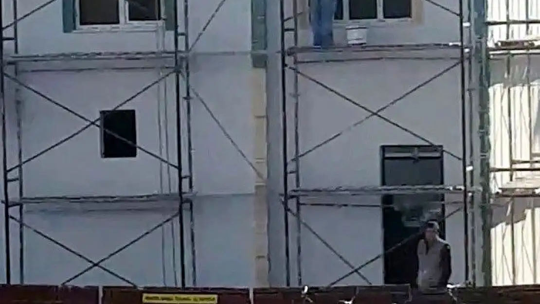 'Ata´ya iskelede saygı duruşu'