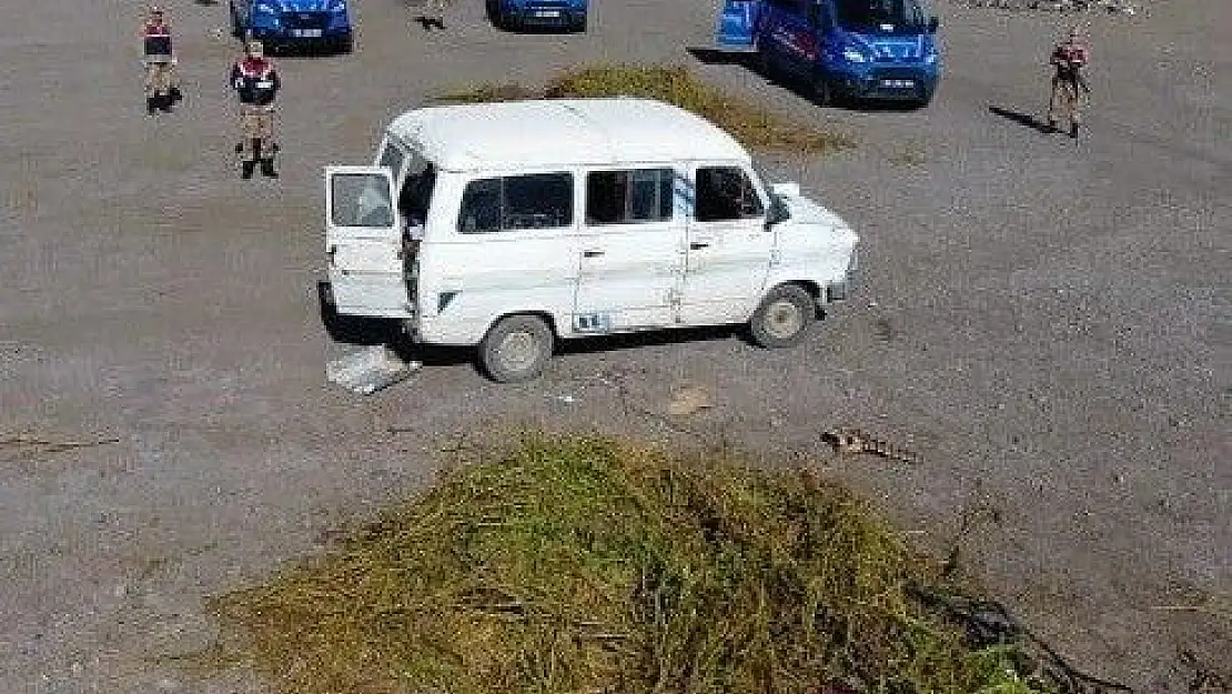 'Kabloları çaldılar, yakmak isterken jandarmaya yakalandılar'