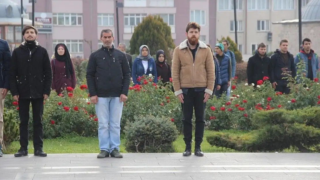 'Sivas´ta 09.05´te hayat durdu'