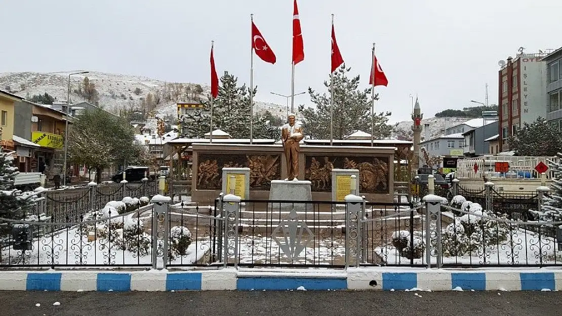 'Sivas´ta kar yağışı etkili oldu'