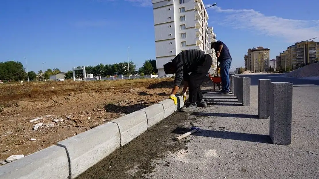 'Altınşehir Mahallesinde kaldırım çalışmalarına başlanıldı'