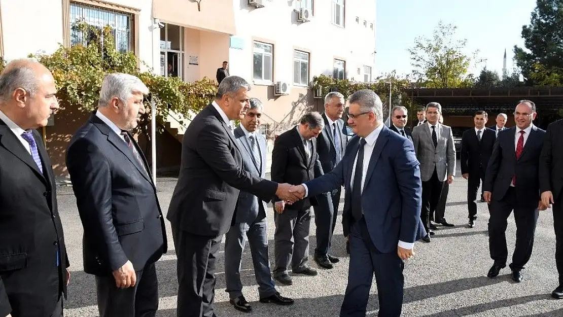 'Vali Aykut Pekmez´e Adıyaman brifingi'
