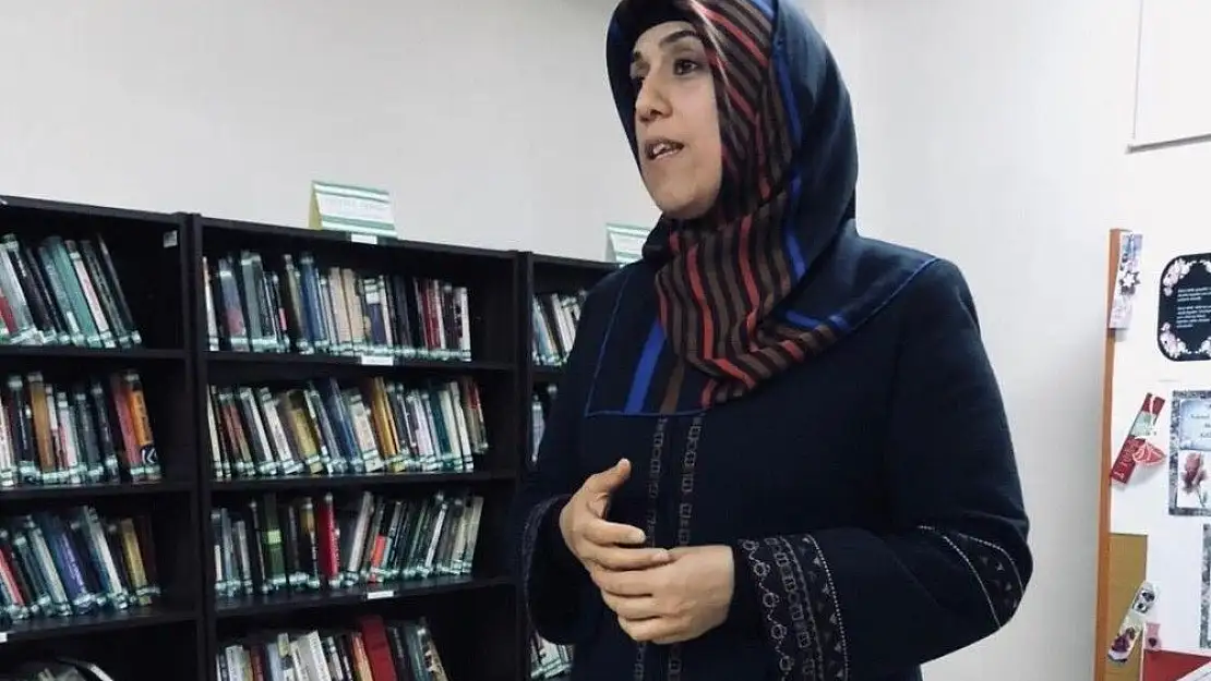 'Kütüphanede `İslam Ahlakı´ konulu eğitim'