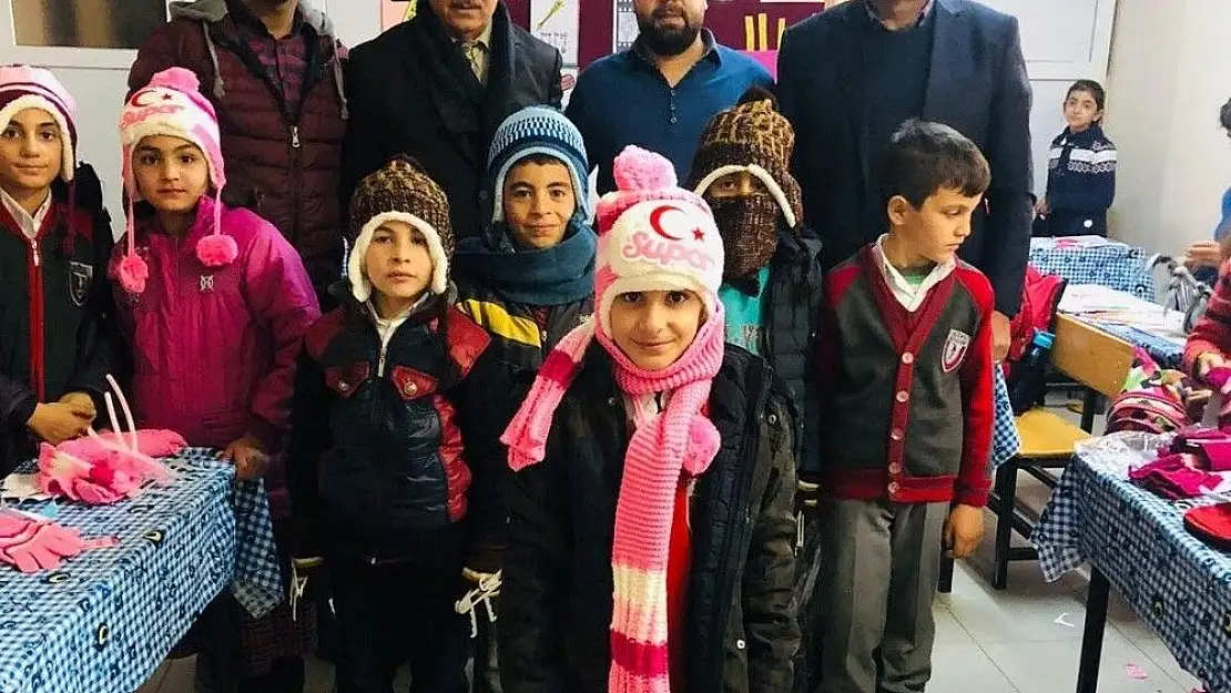 'İlkokul öğrencilerine anlamlı yardım'
