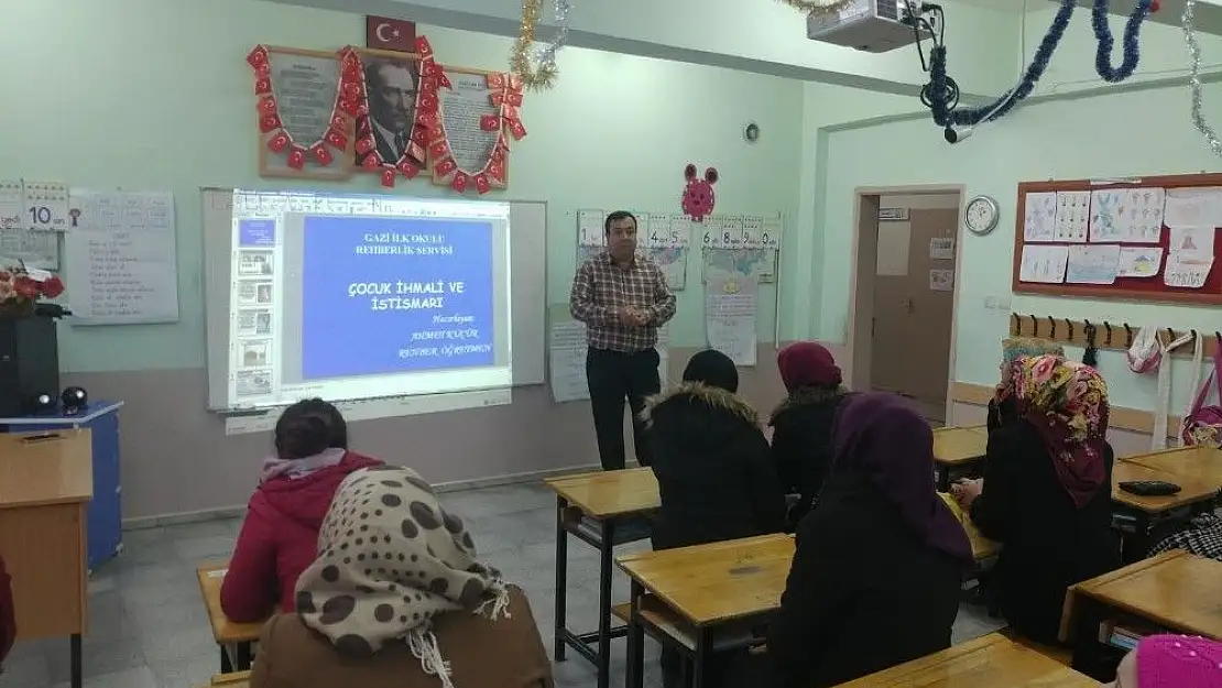 'Öğrenci velilerine ''İhmal ve İstismar'' semineri verildi'