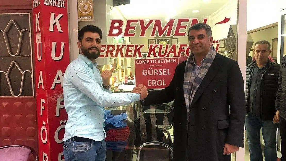 'Esnaf ''Come To Gürsel Erol'' yazdı, vekil oraya gitti'