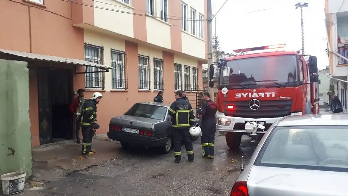 'İkamet yangını paniğe neden oldu'