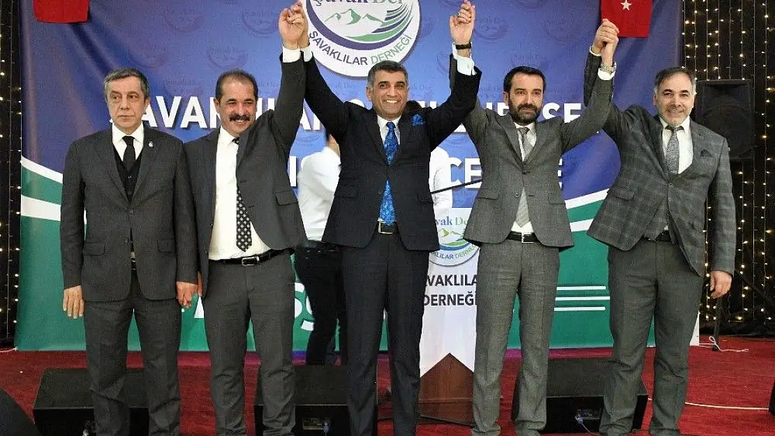 'Elazığ´da belediye başkan adayları el ele'